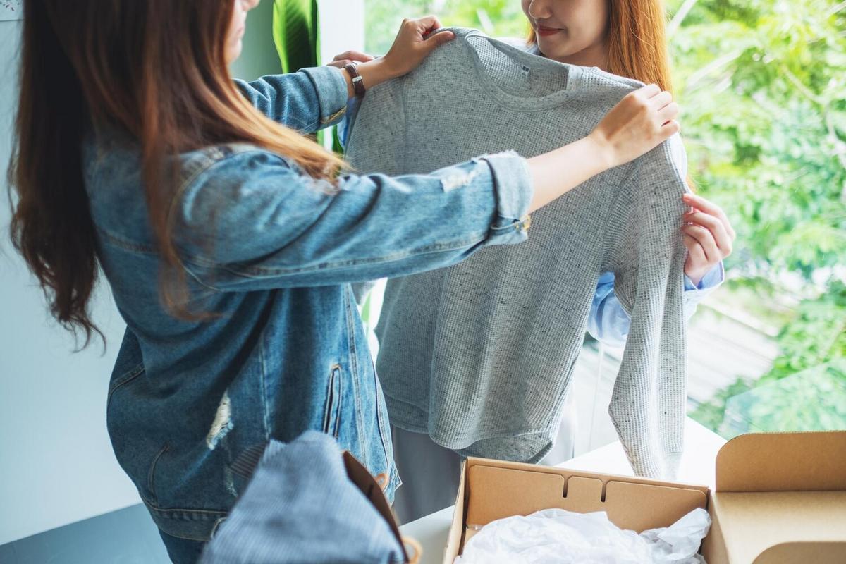 7 Tips for Extending the Life of Your Clothes